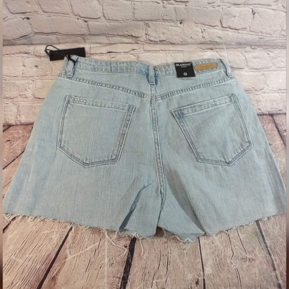Blank NYC Reeve Cut Out Exposed High Waist Raw Hem Denim Shorts 30 - Picture 2 of 13